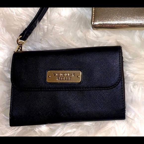 Victoria’s Secret Wristlet - Picture 1 of 3